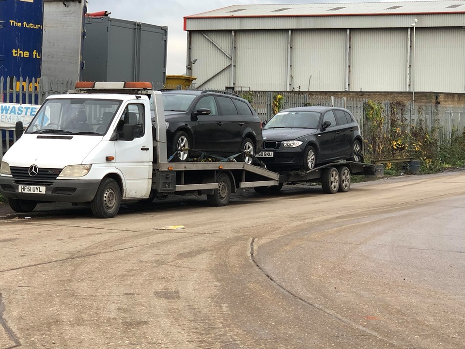 LMF Mechanical attending a broken-down vehicle on the road